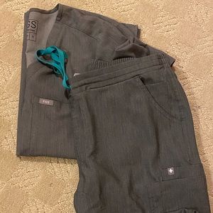 Figs scrubs set in Graphite, like new, size small